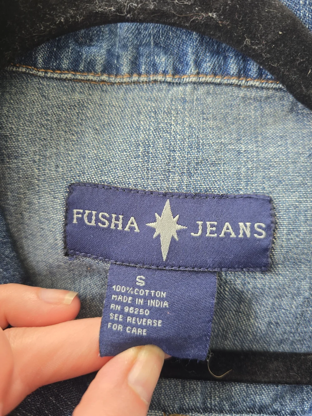 Embroidered Blue Denim Jacket with Fall Leaf Motif - Picture 14 of 17